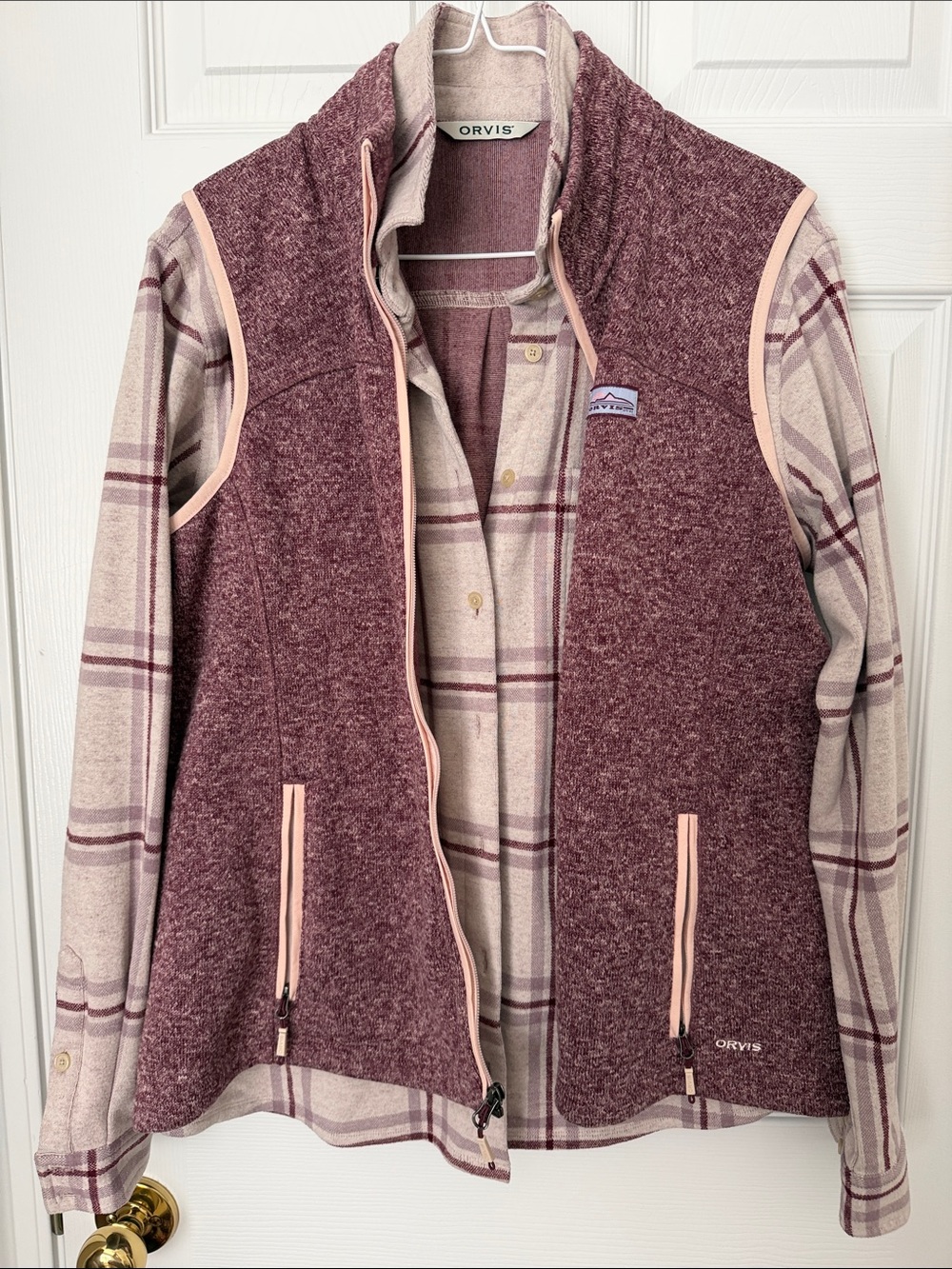 Orvis Women's Maroon Knit Vest - Maroon